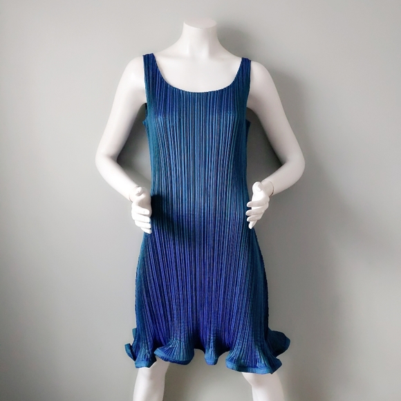 Issey Miyake Dresses & Skirts - ♥️HP♥️ Issey Miyake Pleated Blue Iridescent Dress
